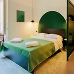 Assoli House نابولي
