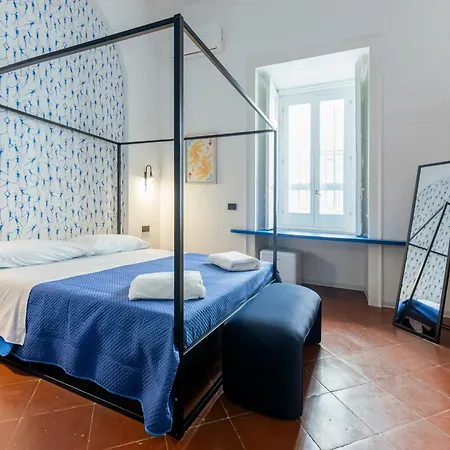 Assoli House بيت ضيافة نابولي