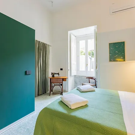 Assoli House